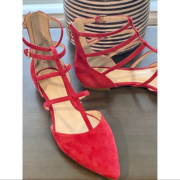 Caged Flat Shoe - Picture 2 of 10